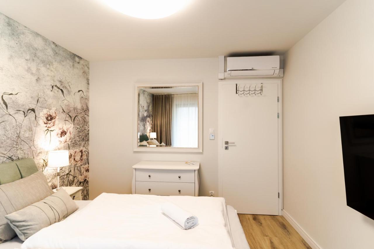 Vacationclub - Ogrody Pieniawskie Apartament 44 波兰尼卡-兹德鲁伊 外观 照片