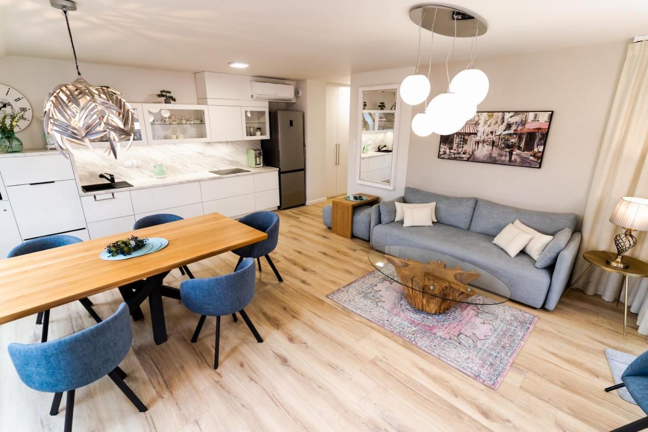 Vacationclub - Ogrody Pieniawskie Apartament 44 波兰尼卡-兹德鲁伊 外观 照片
