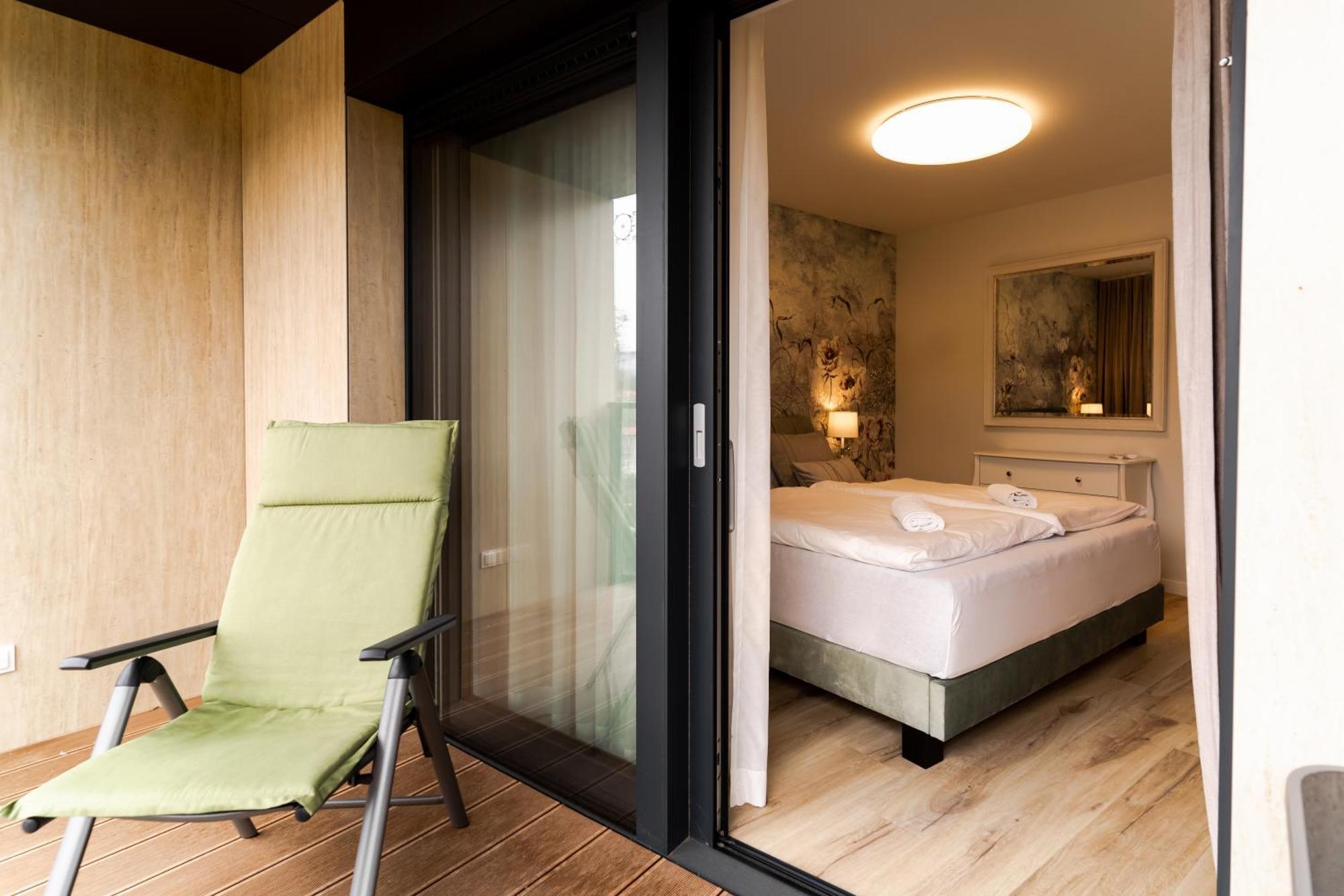 Vacationclub - Ogrody Pieniawskie Apartament 44 波兰尼卡-兹德鲁伊 外观 照片